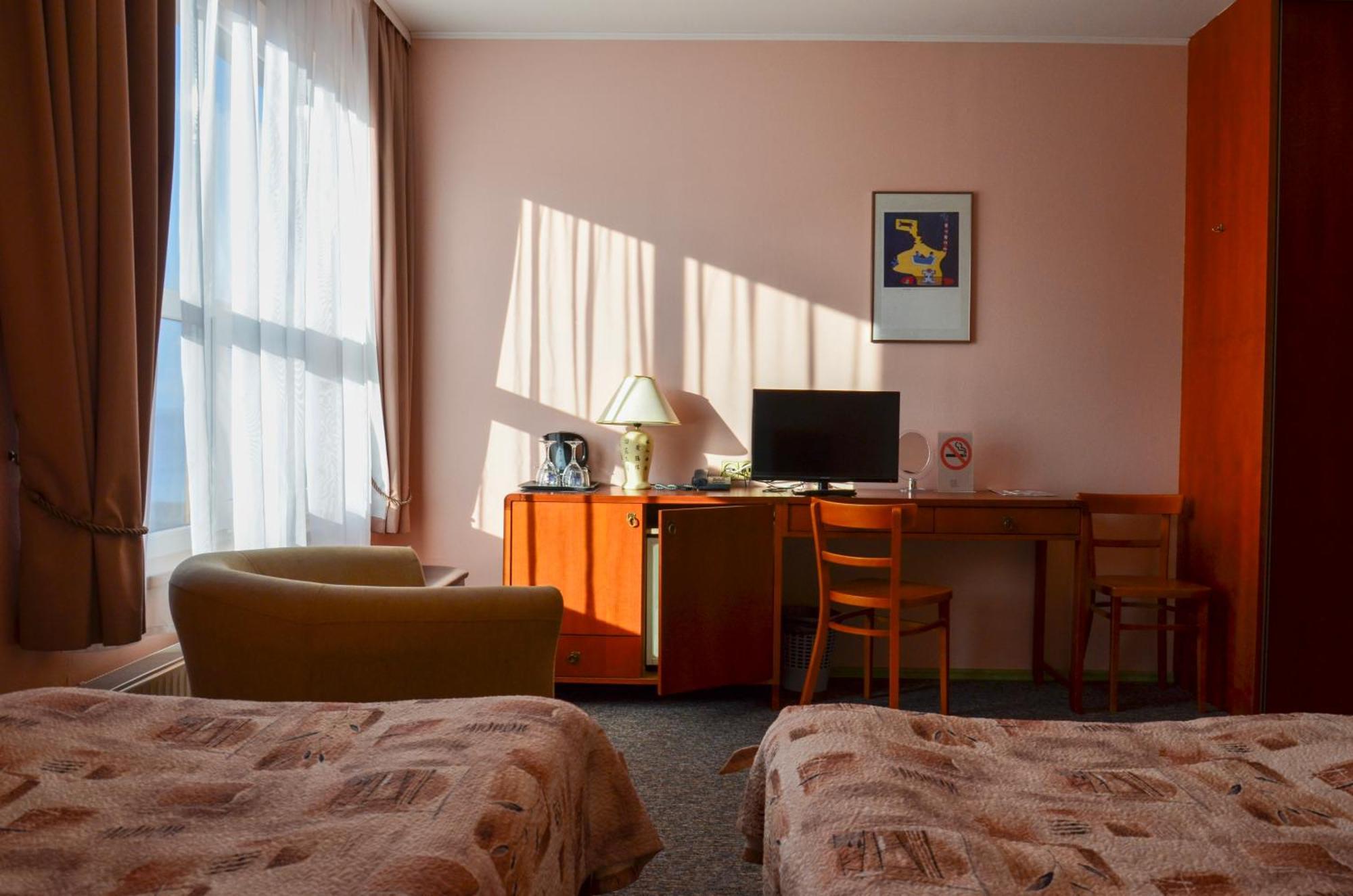 Viesbutis Ventaine Hotel Ventė Kültér fotó