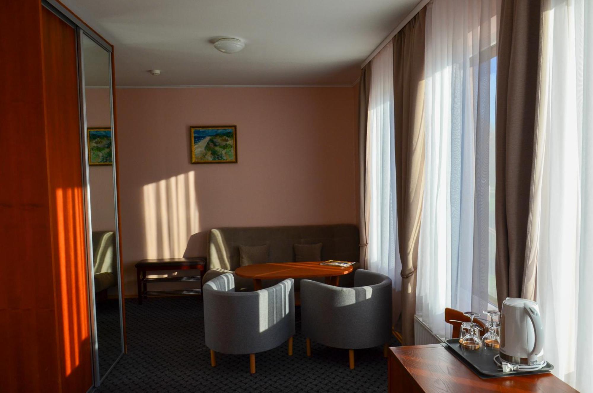 Viesbutis Ventaine Hotel Ventė Kültér fotó