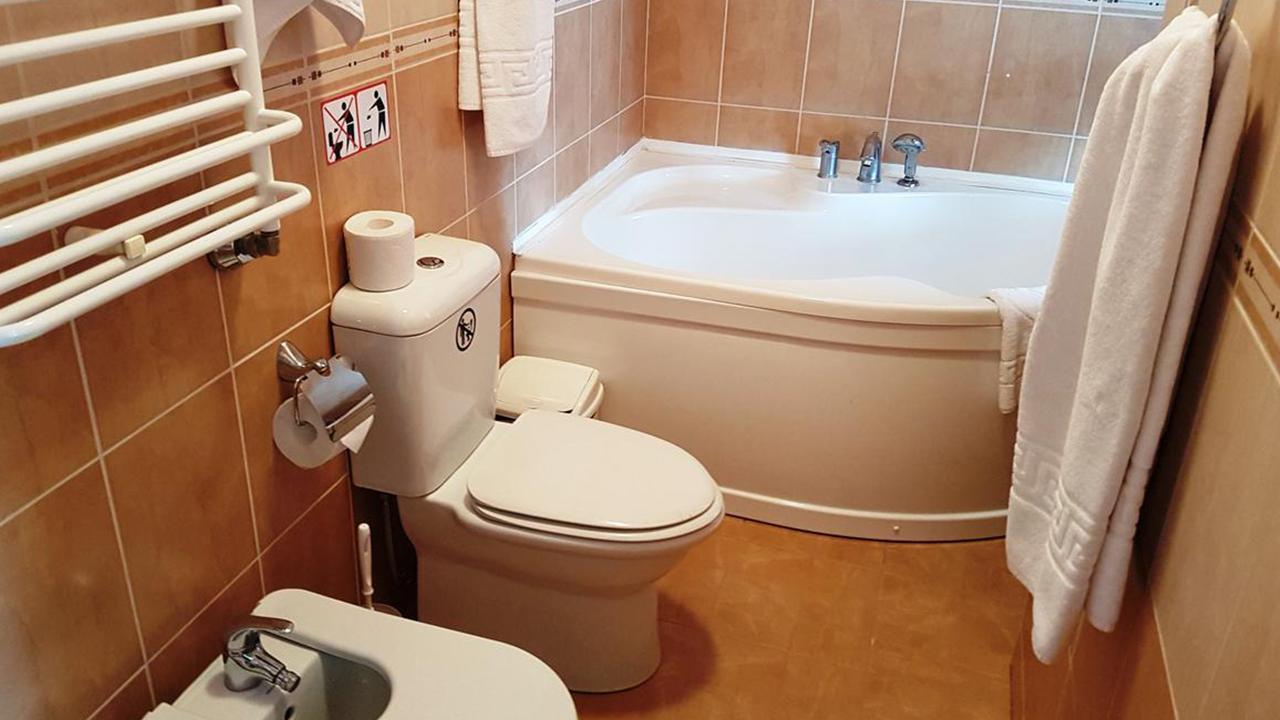 Viesbutis Ventaine Hotel Ventė Kültér fotó